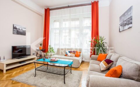Budapest VII. kerület eladó ház Kitűnő befektetés a Vigalmi negyedben 11