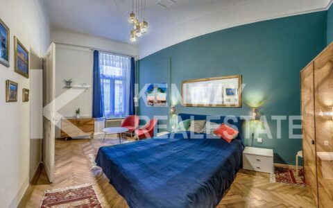 Budapest VII. kerület eladó ház Akácfa utcai lakás csendes, udvari kilátással 4