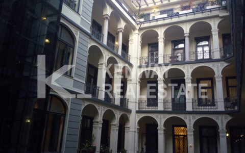 Budapest VI. kerület eladó ház Nagypolgári lakás gyönyörű házban az Ó utcában 6
