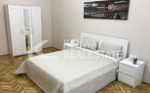 Budapest IX. kerület eladó ház Felújított osztott lakás a Ferenc körúton 10