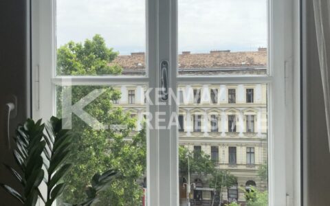 Budapest VIII. kerület eladó ház Gyönyörűen felújított lakás a József körúton 18