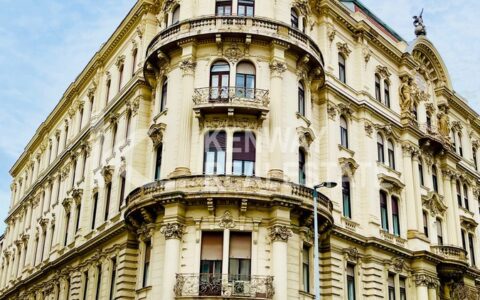 Budapest V. kerület eladó ház Alkotmány utcai lakás eladó az V. kerületben 25