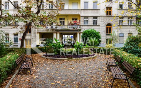 Budapest XIII. kerület eladó ház Kivételes lehetőség a XIII. kerületben a híres PHŐNIX házban, a Raol Wallenberg utcában 25