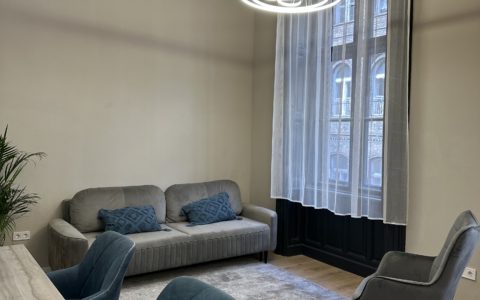 Budapest VII. kerület eladó ház Eladó felújított luxus lakás a 7.kerületi Kertész utcában 49