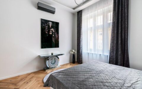 Budapest V. kerület eladó ház Eladó 108 m2 luxuslakás az V-ik kerületi Városház utcában 3