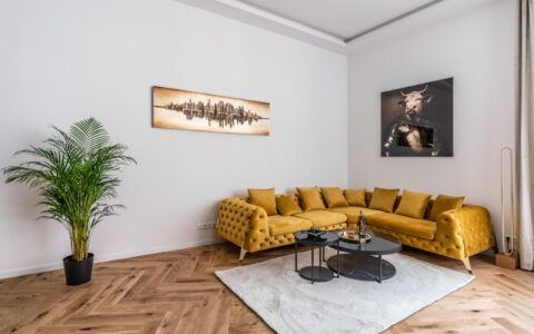 Budapest V. kerület eladó ház Eladó 108 m2 luxuslakás az V-ik kerületi Városház utcában 22