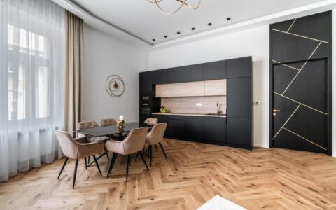 Budapest V. kerület eladó ház Eladó 108 m2 luxuslakás az V-ik kerületi Városház utcában 23
