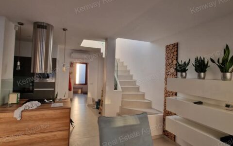 Eladó Luxus Penthouse lakás az VI-ik kerületi Dessewffy utcában