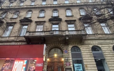 Eladó 92 m2, jó állapotú lakás a VI-ik kerületi Teréz körúton