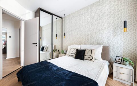 Budapest VII. kerület eladó ház Eladó felújított, 2+félszobás, 2 erkélyes lakás Zsinagógához közel 7