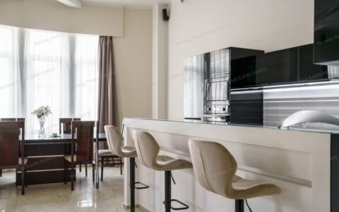 Budapest V. kerület eladó ház Eladó napfényes saroklakás a Belvárosban, a Városház utcában 10