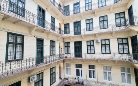 Budapest VIII. kerület eladó ház VIII. JÓZSEF KÖRÚT 81nm-es 2 szobás étkezős lakás 17