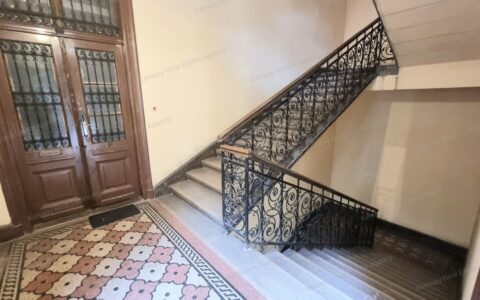 Budapest VIII. kerület eladó ház VIII. JÓZSEF KÖRÚT 81nm-es 2 szobás étkezős lakás 18