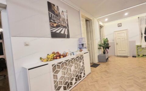 Budapest VII. kerület eladó ház VII. WESSELÉNYI UTCA 5 szobás 139nm-es étkezős téglalakás 5