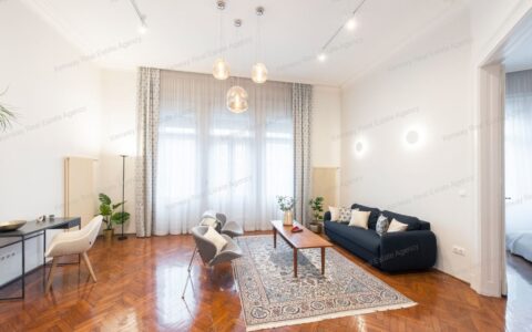 Budapest V. kerület eladó ház V. FERENCIEK TERE 86nm felújított dupla erkélyes lakás 13