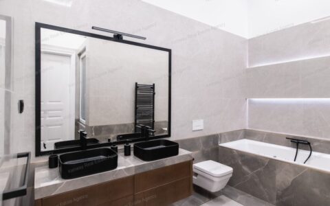 Budapest V. kerület eladó ház Kiadó exkluzív lakás Budapest belvárosában, a Steindl Imre utcában. 13