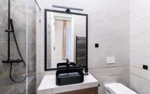 Budapest V. kerület eladó ház Kiadó exkluzív lakás Budapest belvárosában, a Steindl Imre utcában. 18