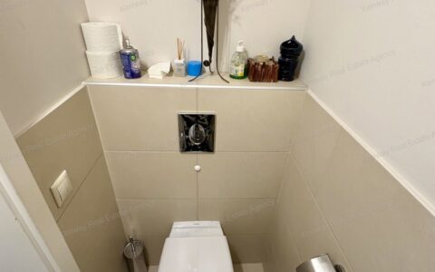 Budapest II. kerület eladó ház Zöldmálon 6 szobás, belső kétszintes, teraszos lakás garázzsal eladó! 11