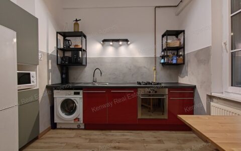 Eladó jó állapotú lakás a VII. kerületi Damjanich utcában