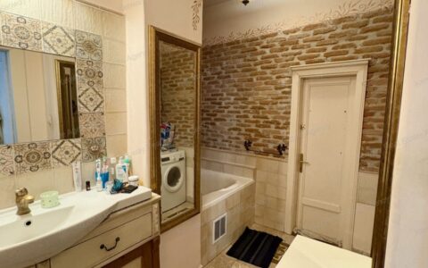 Budapest II. kerület eladó ház Eladó 4 szobás nagypolgári lakás a II. kerület egyik legkedveltebb részén, közvetlenül a Marcibányi téri közelében 11