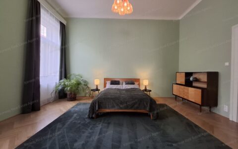 Budapest V. kerület eladó ház Exkluzív 4 szobás polgári lakás Károlyi-kert szomszédságában 8