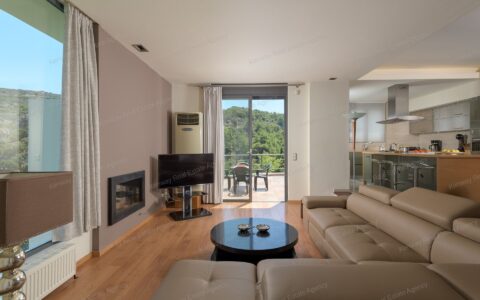  eladó ház Exkluzív! Eladó felújított, tengerre néző luxus villa Rodoszon 8