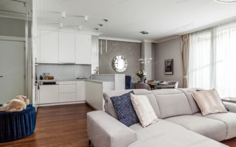  eladó ház Eladó felújított 3 szobás  luxuslakás a Dorottya palazzoban 8