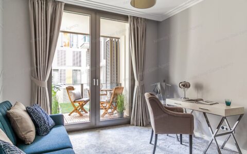  eladó ház Eladó felújított 3 szobás  luxuslakás a Dorottya palazzoban 17