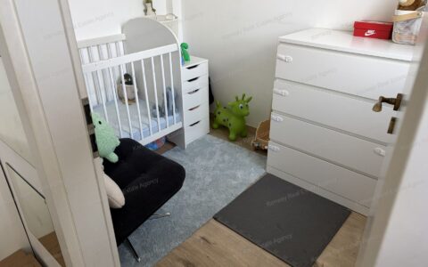  eladó ház Felújított 2 szoba + 1 félszobás lakás a XXII kerületben 5