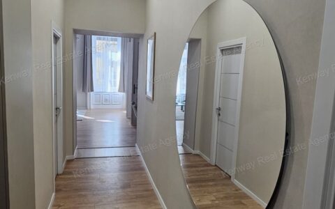  eladó ház Eladó 3 szobás felújított lakás a 7. kerületi Rákóczi úton 2
