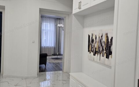  eladó ház Apartment for rent with 4 bedroom near Parlaiment in District V. 6