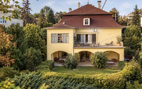 EGYEDI LEHETŐSÉG A GELLÉRT-HEGYEN  – BUDAI ÖRÖKSÉG – ELADÓ A SZEGŐ VILLA