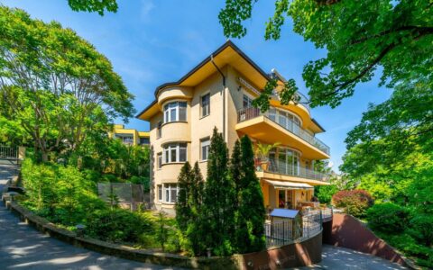  eladó ház PANORÁMÁS LUXUSLAKÁS A RÓZSADOMBON – PARLAMENTI ÉS DUNAI KILÁTÁSSAL 11