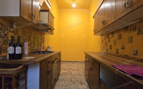 Budapest VII. kerület eladó ház Komplett felújítandó ingatlan a VII. Kerületben 6