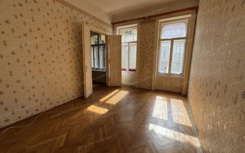 Budapest IX. kerület eladó ház Ritka lehetőség a Ferenc körúton !!! 11