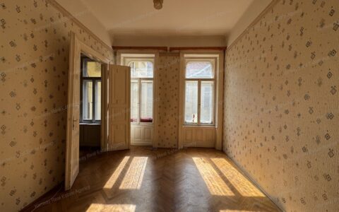 Budapest IX. kerület eladó ház Ritka lehetőség a Ferenc körúton !!! 12
